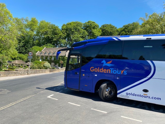 Golden Tours coach in the Cotswolds